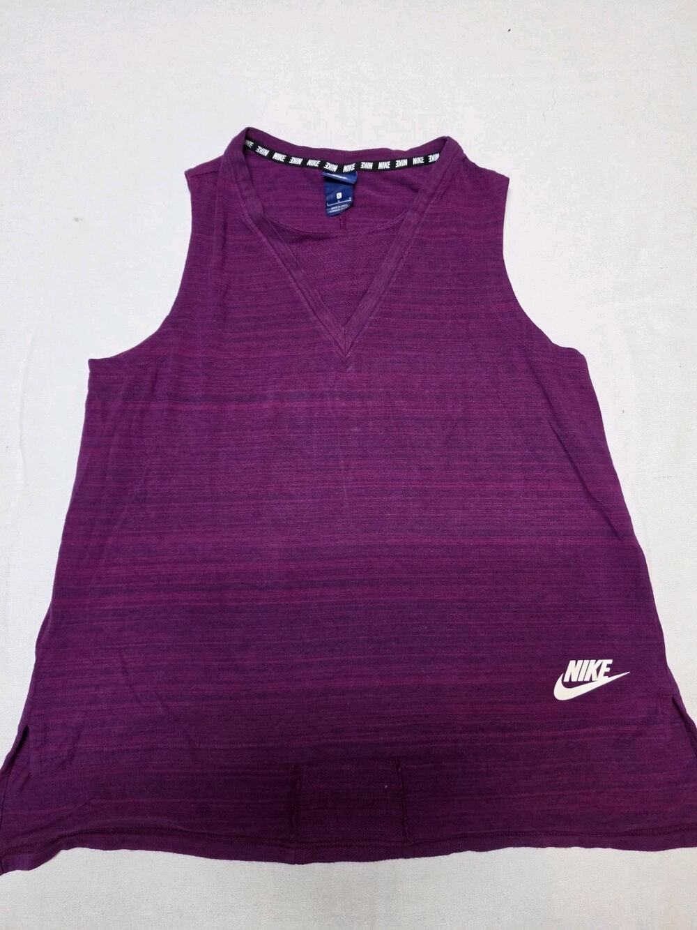 Nike Women’s Large Purple Heather Short Sleeve Athletic Training T-Shirt Logo